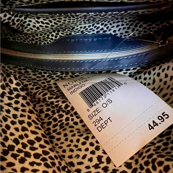 New with Tags Sole Society Gray/White Tie-Dyed Clutch - Picture 7 of 11